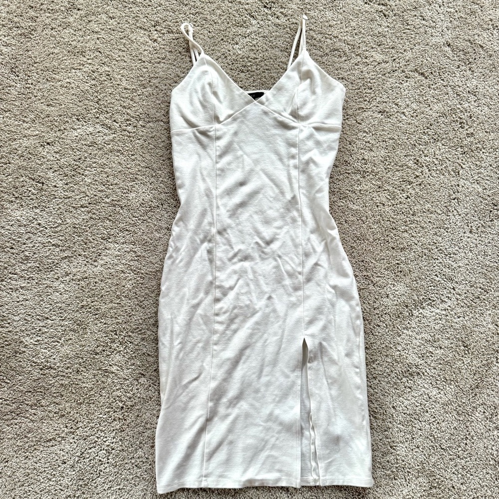 Junior Women’s (L) White Long Dress with Leg Slit